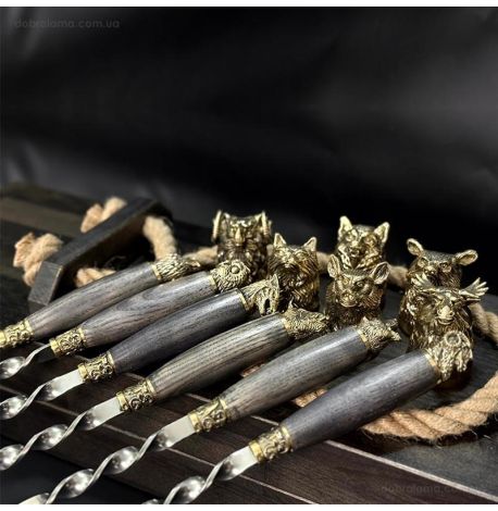 Набір шампурів «Дикі звірі ясен» з чарками (в дерев'яному кейсі)