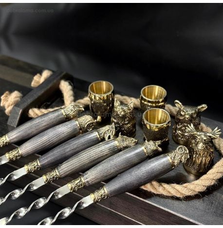 Набір шампурів «Дикі звірі ясен» з чарками (в дерев'яному кейсі)