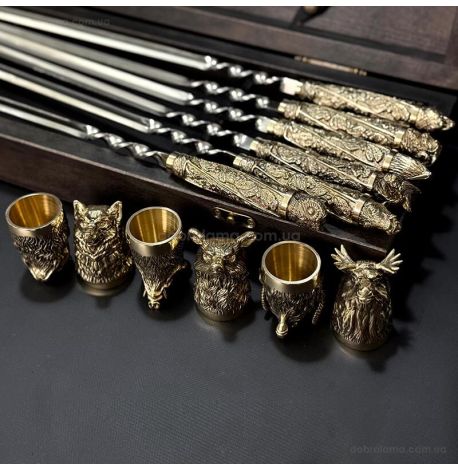 Набор для шашлыка «Дикие звери» со стопками (в деревянном кейсе)