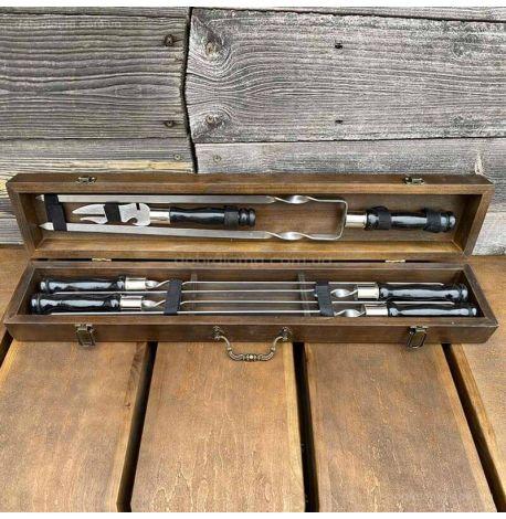 Набір для шашлику «ШашлиКейс» (в темному дерев'яному кейсі)