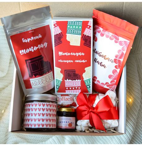 Подарунковий набір «Обійми кохання»
