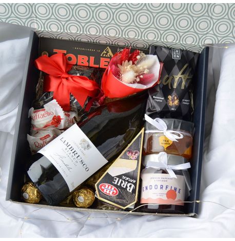 Подарунковий набір «Ігристе свято №2»