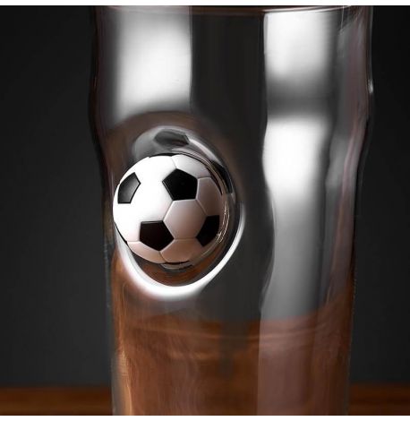 Бокал для пива с мячом