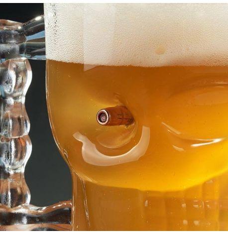 Пивной бокал-череп с пулей (с ручкой)