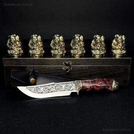Подарочный набор для мужчин «Козацька рада» (6 бронзовых стопок, нож) в деревянном кейсе