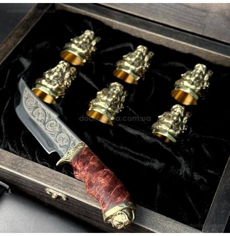 Подарочный набор для мужчин «Козацька рада» (6 бронзовых стопок, нож) в деревянном кейсе