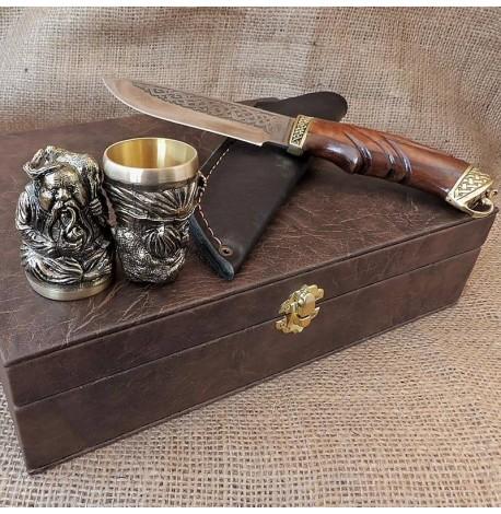 Подарочный набор для мужчин "Козацька рада" (2 бронзовых рюмки, нож)