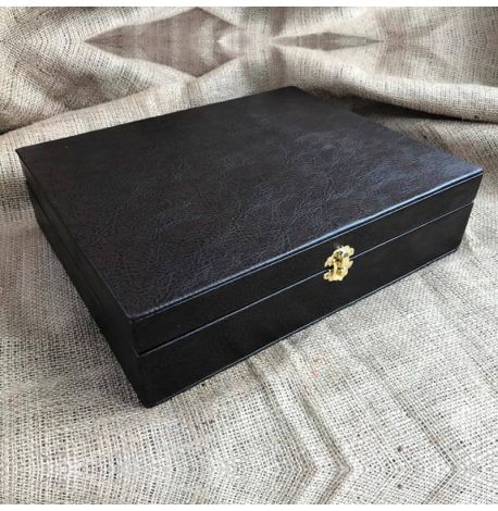 Подарочный набор для мужчин "Охотничий" (4 бронзовых рюмки, фляга)