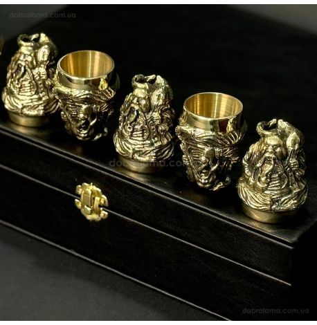 Набор бронзовых стопок «Козацька рада» (6 шт) в кейсе из экокожи