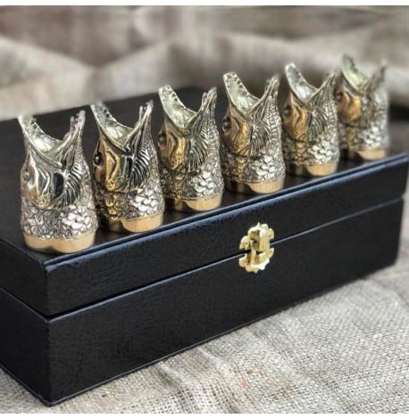 Набор бронзовых стопок «Царский улов» (6 шт) в кейсе из экокожи