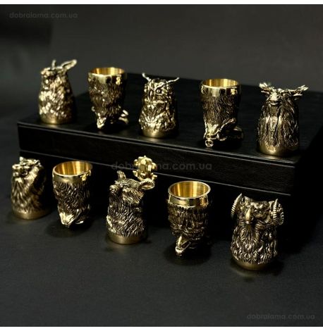 Набір бронзових чарок «Мисливський» (10 шт) в кейсі з екошкіри