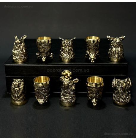 Набір бронзових чарок «Мисливський» (10 шт) в кейсі з екошкіри