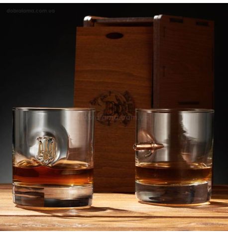 Набор 2-х стаканов для виски «Трезубец и пуля»