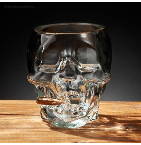 Склянка-череп з кулею 7.62 мм в зубах