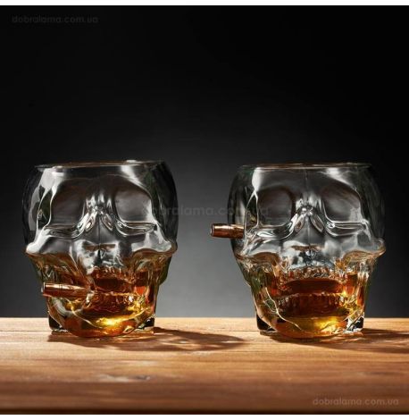 Склянка-череп з кулею 7.62 мм в зубах