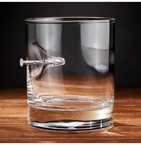 Стакан для виски с гвоздем