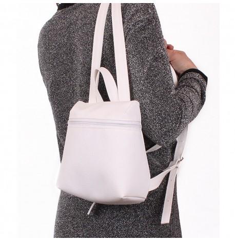 Жіночий маленький рюкзак Poolparty Doll (білий)