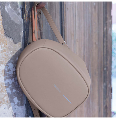 Жіночий рюкзак антизлодій XD Design Bobby Elle Mocha (бежевий)