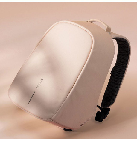 Міський рюкзак антизлодій XD Design Bobby Hero Spring Peach (персиковий)