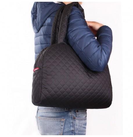 Стеганая женская сумка Poolparty Boom (черная)