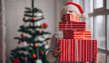 10 ідей що подарувати на Новий рік 2024